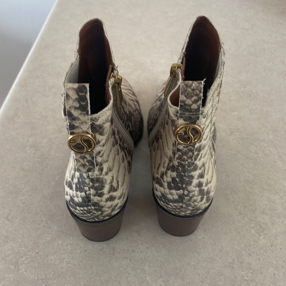 NWOT Franco Sarto Shay Bootie - Picture 6 of 11